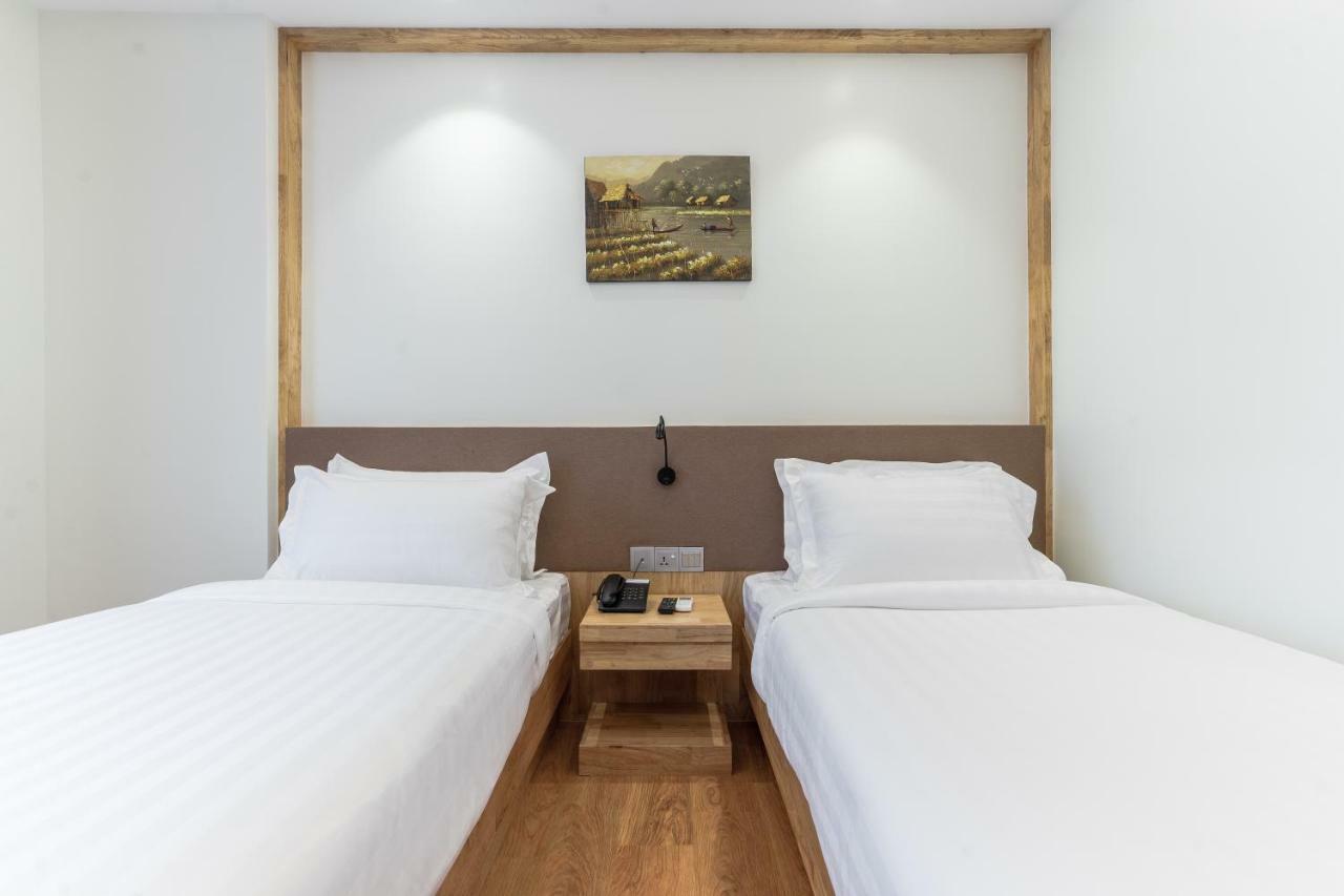 The Gandamar Hotel , Yangon Esterno foto